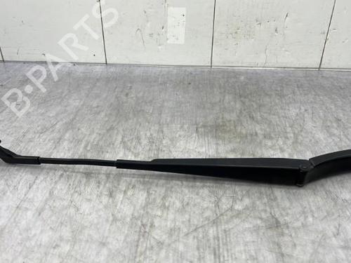 Used Front windshield wiper arm VW TIGUAN (5N_) 2.0 TDI (140 hp) 23753990
