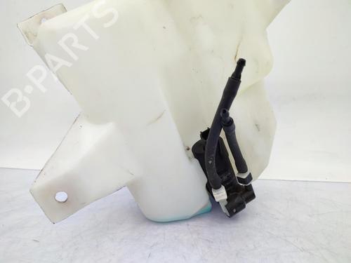 windscreen-washer-tank-ford-mondeo-iii-b5y-2000-2001-2002-2003-2004-2005-2006-2007-23713149 main image