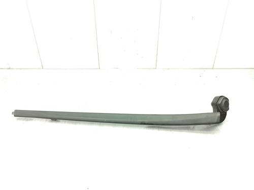 Used Front windshield wiper arm SEAT LEON (1P1) 1.9 TDI (105 hp) 23740227