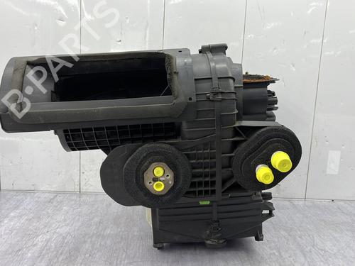 Used Heater matrix box Heater matrix box RENAULT MEGANE II Coupé-Cabriolet (EM0/1_) 1.9 dCi (120 hp) 30676823 30676823