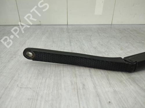 Used Front windshield wiper arm RENAULT CLIO IV (BH_) 1.5 dCi 90 (90 hp) 23722906