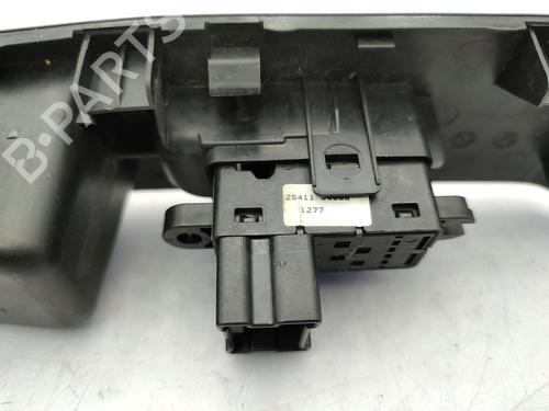 Right front window switch NISSAN X-TRAIL II (T31) 2.0 dCi 4x4 | BP23722345I26 