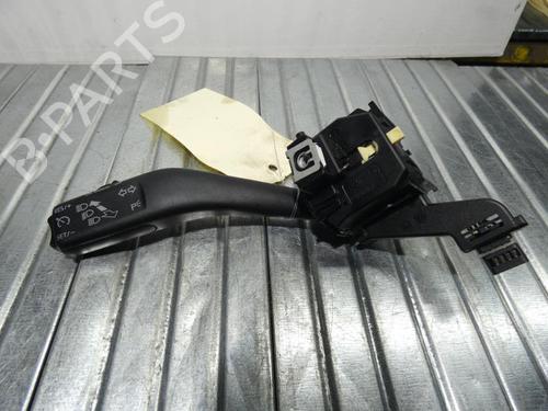 Used Switch Switch VW GOLF VI (5K1) 2.0 TDI (140 hp) 23696581 23696581