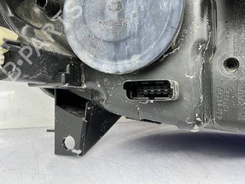 Left headlight RENAULT SCÉNIC II (JM0/1_) 1.9 dCi (JM0G, JM12, JM1G, JM2C) | BP30129229C28 