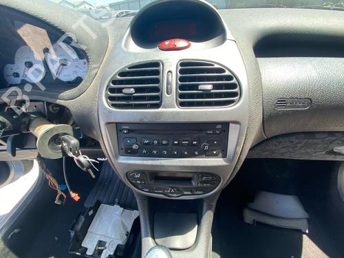 Left headlight PEUGEOT 206 SW (2E/K) 1.6 16V | BP36862032C28 - Image 127