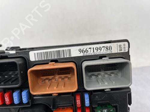Fuse box CITROËN C3 Picasso (SH_) 1.6 HDI 90 | BP36293544E1 - Image 2