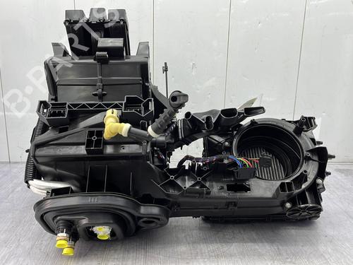 Heater matrix box VW POLO VI (AW1, BZ1, AE1) 1.6 TDI | BP23761844M61 - Image 3