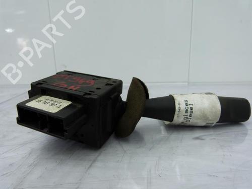 Used Steering column stalk Steering column stalk CITROËN ZX Break (N2) 1.9 D (68 hp) 23664357 23664357