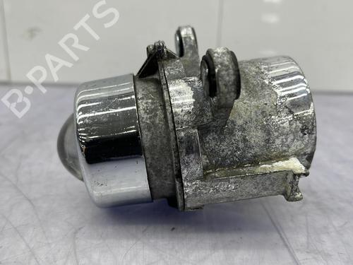 Used Left front fog light ALFA ROMEO 147 (937_) 1.9 JTDM 8V (937.AXD1A, 937.AXU1A, 937.BXU1A) (120 hp) 23704555