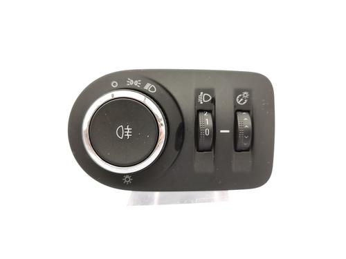 Used Headlight switch OPEL CORSA D (S07) 1.4 (L08, L68) (100 hp) 23757351