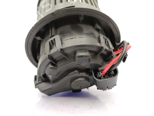 Heater blower motor CITROËN C3 III (SX) 1.2 VTi 82 | BP23680641M62 - Image 2