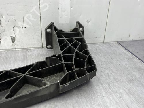 Used Front bumper reinforcement Front bumper reinforcement CITROËN C5 III (RD_) 1.6 HDi 110 (RD9HZC) (109 hp) 33737956 33737956