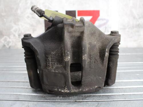 Used Right front brake caliper Right front brake caliper PEUGEOT 207 (WA_, WC_) 1.4 HDi (68 hp) 23690334 23690334