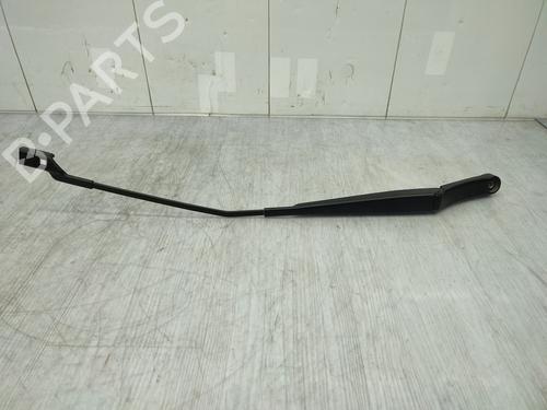 Used Front windshield wiper arm VW GOLF VI (5K1) 2.0 TDI (170 hp) 23684322