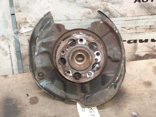 Used Right rear steering knuckle MERCEDES-BENZ C-CLASS (W202) C 220 D (202.121) (95 hp) 23669822