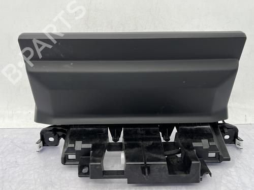 Used Display monitor Display monitor PEUGEOT 3008 II SUV (MC_, MR_, MJ_, M4_) 1.5 BlueHDi 130 (131 hp) 31134447 31134447