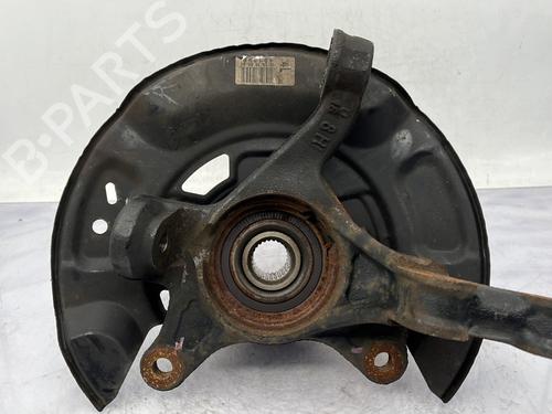 Used Left front steering knuckle Left front steering knuckle TOYOTA YARIS (_P13_) 1.0 (KSP130_, KSP130) (69 hp) 32317066 32317066