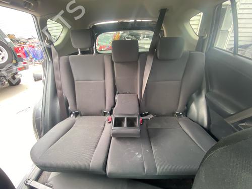 Left tailgate light TOYOTA RAV 4 IV (_A4_) 2.0 D (ALA40_, ALA40R) | BP37717331C79  - Image 148
