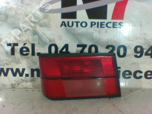 Venstre Baklys Venstre Baklys BMW 5 (E34) 525 tds (143 hp) 23685534 23685534