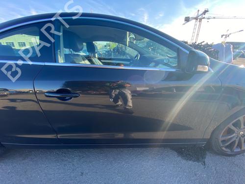 Used Right front door Right front door 38426078 38426078