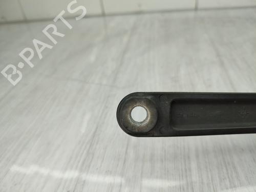 Front windshield wiper arm RENAULT CLIO IV (BH_) 1.5 dCi 75 | BP23719217C143 