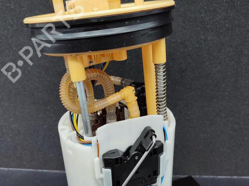 Used Fuel pump AUDI A1 (8X1, 8XK) 1.4 TDI (90 hp) 23728435