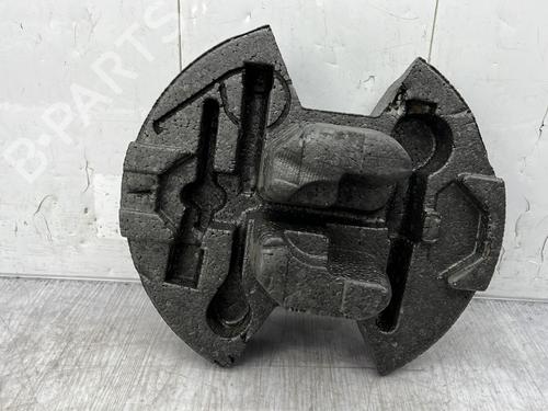 Used Jack Kit Jack Kit PEUGEOT 406 (8B) 2.2 HDi (133 hp) 26972707 26972707