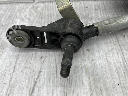 Front wiper motor RENAULT CLIO III (BR0/1, CR0/1) 1.2 16V (BR02, BR0J, BR11, CR02, CR0J, CR11) | BP29460264M29 