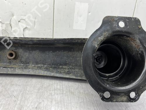 rear-bumper-reinforcement-citroen-c5-i-dc_-2001-2002-2003-2004-2005-33313630 main image