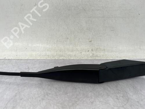 Used Front windshield wiper arm MERCEDES-BENZ 124 Saloon (W124) 300 E-24 (124.031) (220 hp) 32175530
