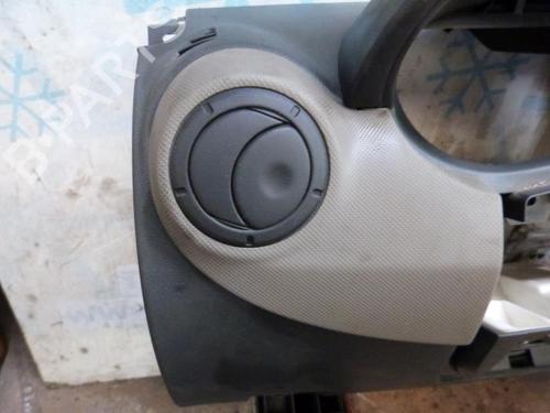 Tablier DACIA SANDERO 1.4 MPI LPG | BP23690108C46 - Image 9