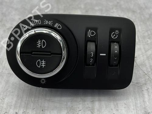 Used Headlight switch OPEL CORSA E (X15) 1.4 Turbo (08, 68) (101 hp) 23705696