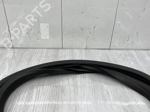 rubber-door-seal-renault-clio-v-b7_-2019-23759016 main image
