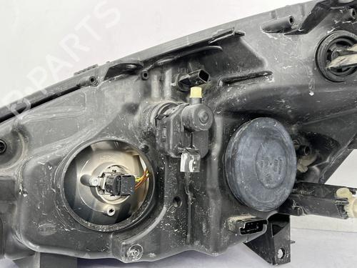 Right headlight RENAULT SCÉNIC II (JM0/1_) 1.9 dCi (JM0G, JM12, JM1G, JM2C) | BP30147914C29 