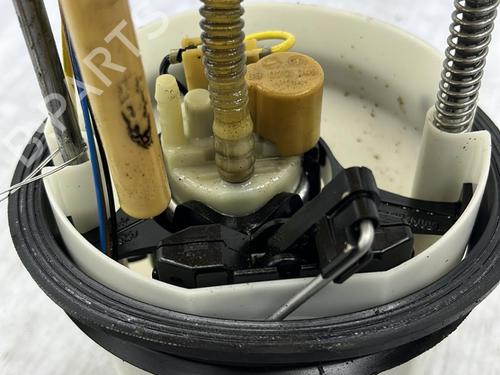 Fuel pump VW GOLF VI (5K1) 1.6 TDI | BP23704965M76 