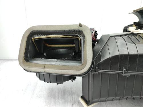 Heater matrix box AUDI A5 (8T3) 3.0 TDI quattro | BP23845294M61 