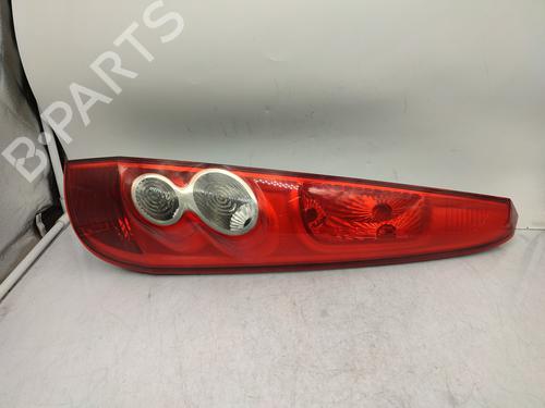 Used Right taillight FORD FIESTA V (JH_, JD_) 1.4 TDCi (68 hp) 26523576