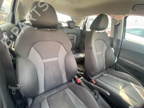 Dashboard AUDI A1 Sportback (8XA, 8XF) 1.4 TDI | BP37451023C46 - Image 101