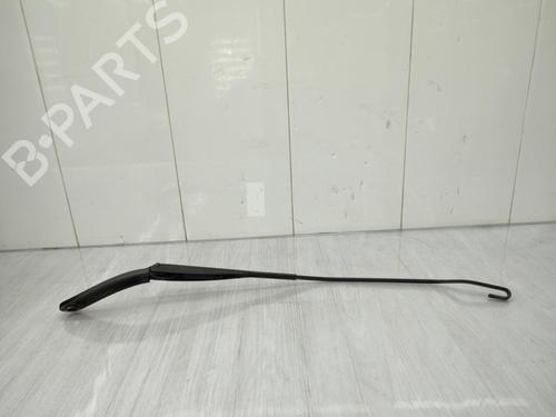 front-windshield-wiper-arm-renault-megane-ii-saloon-lm01_-2003-23733317 main image