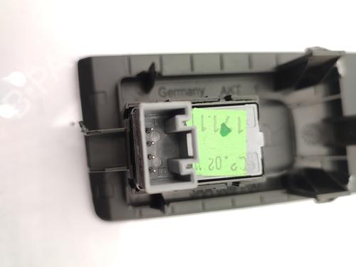 Right rear window switch VW PASSAT B7 (362) 3.6 FSI 4motion | BP23757147I28  - Image 7