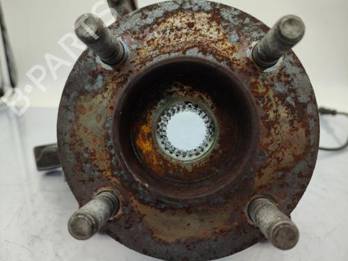 Used Right front steering knuckle Right front steering knuckle FORD FIESTA VI (CB1, CCN) 1.25 (82 hp) 23732542 23732542