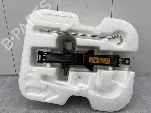 Used Jack Kit NISSAN MICRA IV (K13K, K13KK) 1.2 (80 hp) 23761098