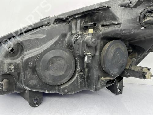 Right headlight RENAULT SCÉNIC II (JM0/1_) 1.9 dCi (JM14) | BP30132275C29 