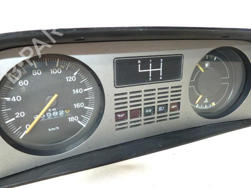 Instrument cluster FORD FIESTA III (GFJ)  | BP23669562C47 