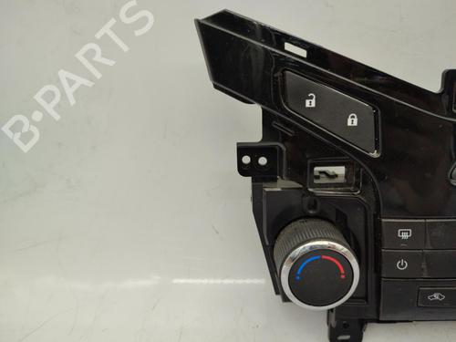 Climate control CHEVROLET CRUZE (J300) 2.0 CDI | BP23711398I5