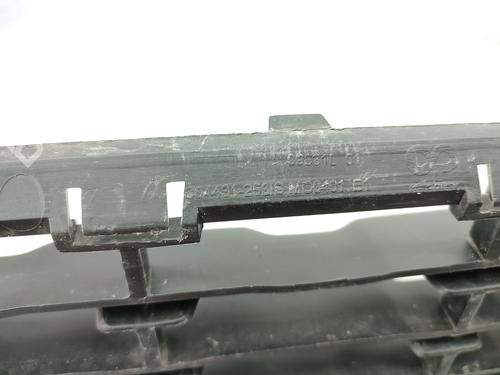 Grill CITROËN C3 Picasso (SH_) 1.4 VTi 95 (SH8FSC, SH8FP0, SH8FP6) | BP23755271C40 - Image 5