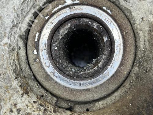 Used Left front steering knuckle RENAULT TRAFIC Van (T_, P_, V_) 2.1 D (58 hp) 23703797