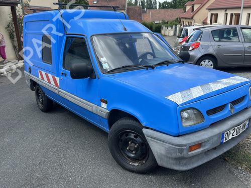 Brugte RENAULT RAPID Box Body/MPV (F40_, G40_) 1.9 D (F40R) (54 hp) 4200529