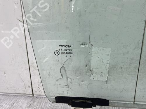 front-right-door-window-toyota-yaris-_p1_-1999-2000-2001-2002-2003-2004-2005-31800482 main image