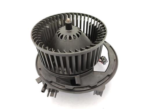 Heater blower motor VW GOLF VII (5G1, BQ1, BE1, BE2) 2.0 GTI Clubsport | BP23752698M62 
